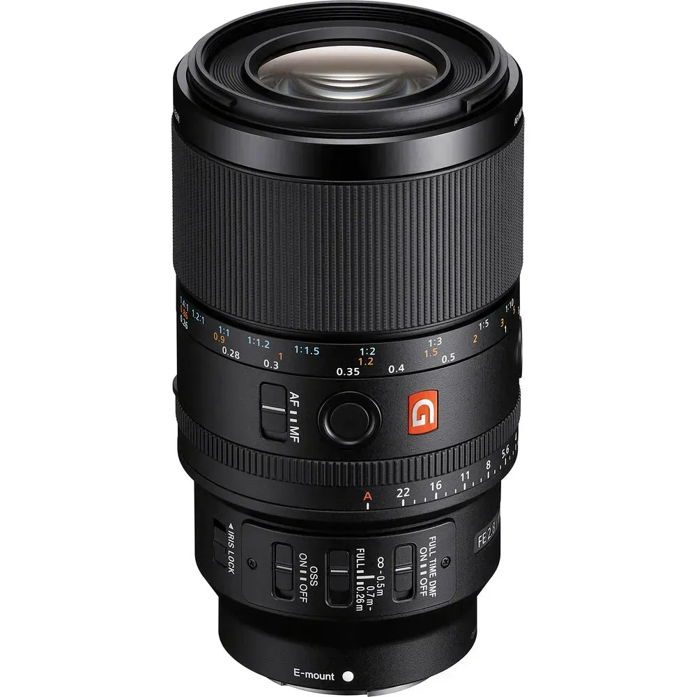 Obiectiv Sony FE 100mm f/2.8 Macro GM + voucher school